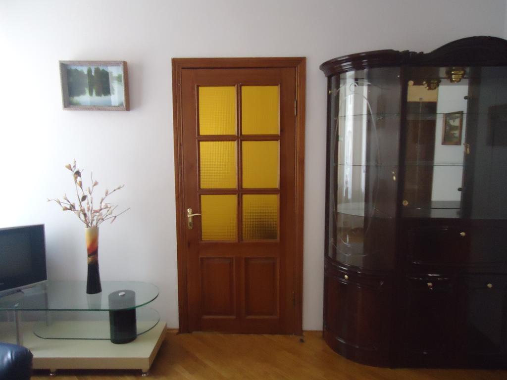 Furnished Apartments On Sovetskaya Harkiv Cameră foto